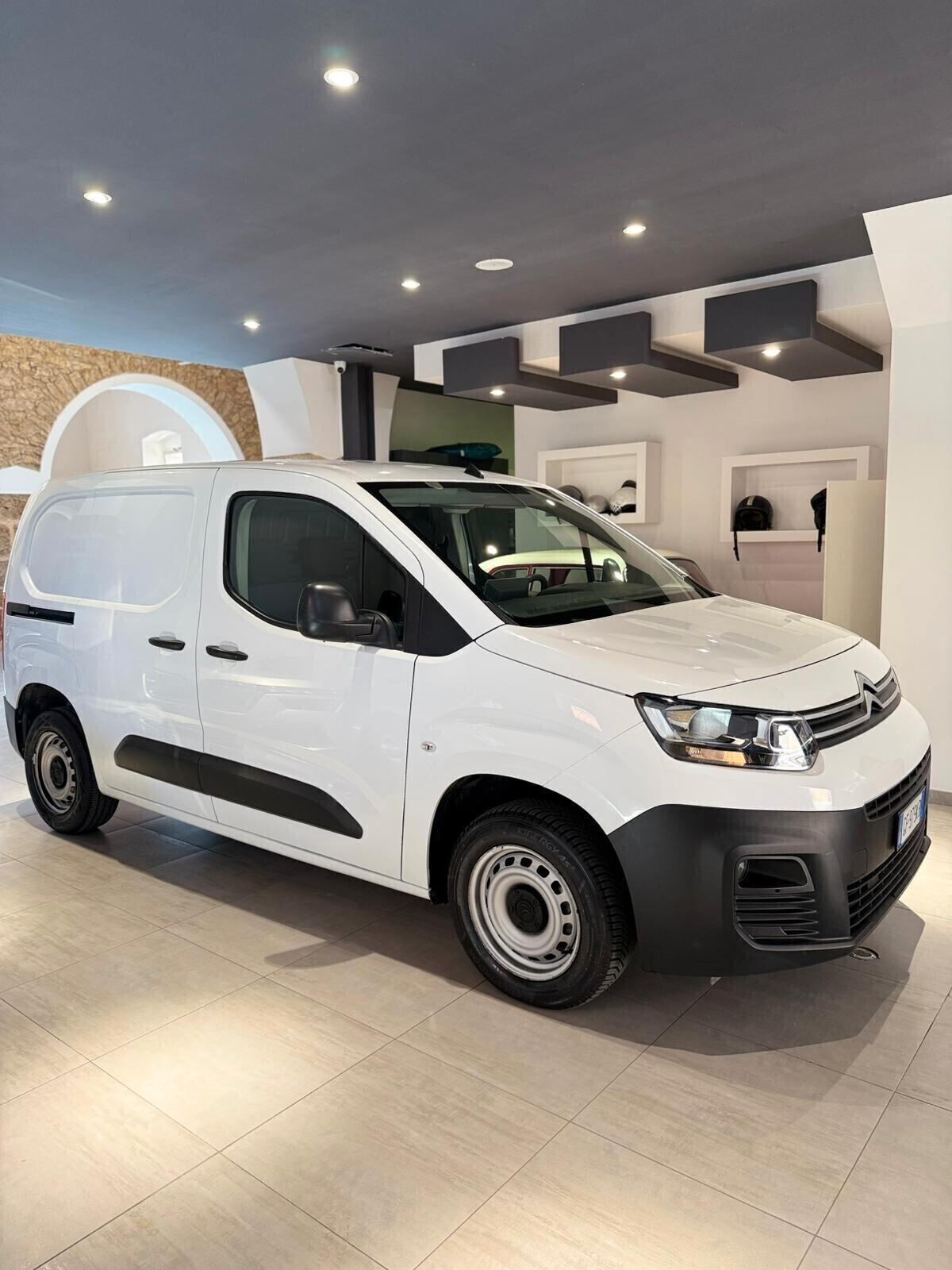 CITROEN Berlingo 1.5 BlueHDi 100 cv 3.posti FULL OPTIONAL