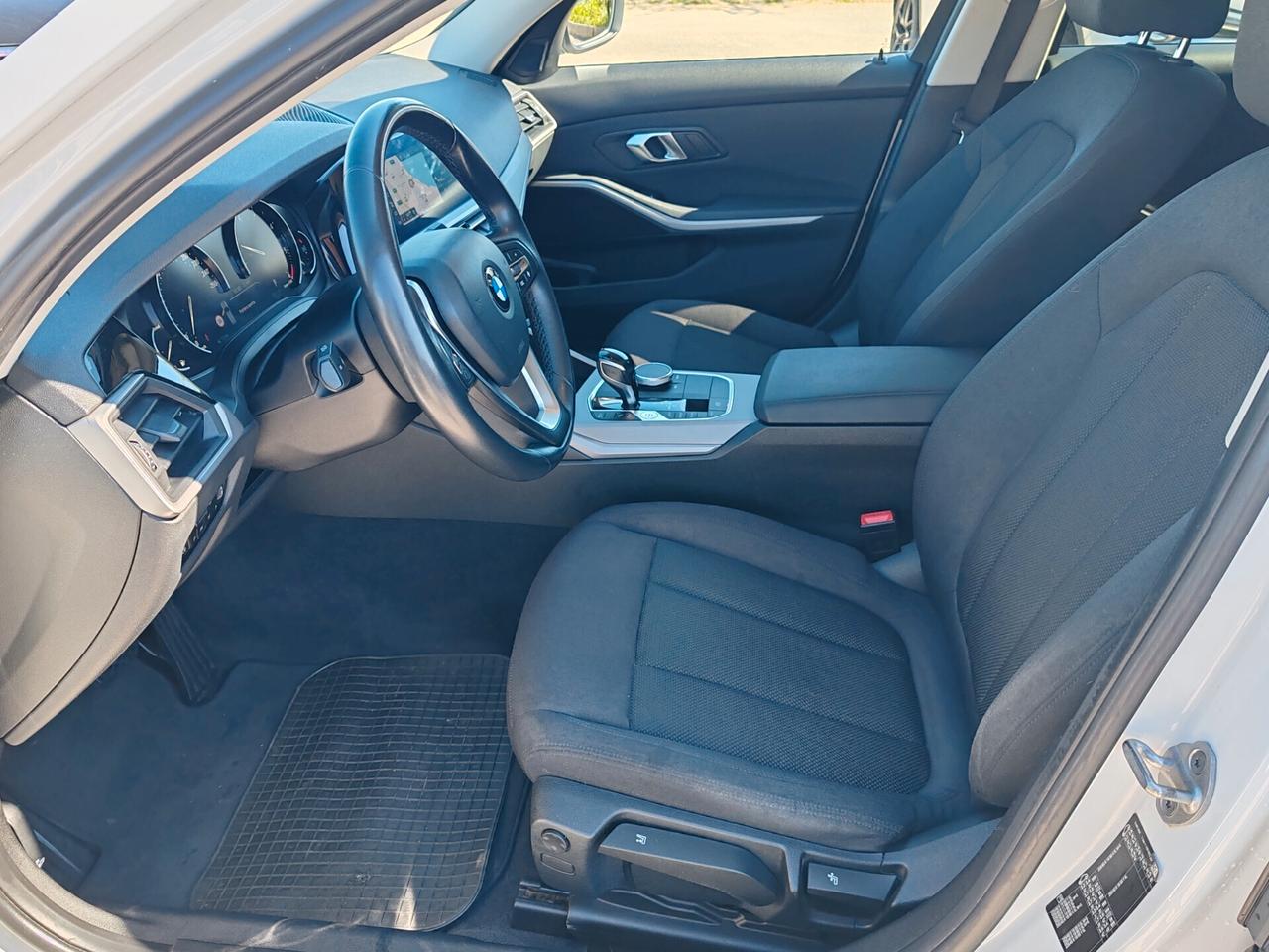 Bmw 318d Touring Business Advantage Aut.