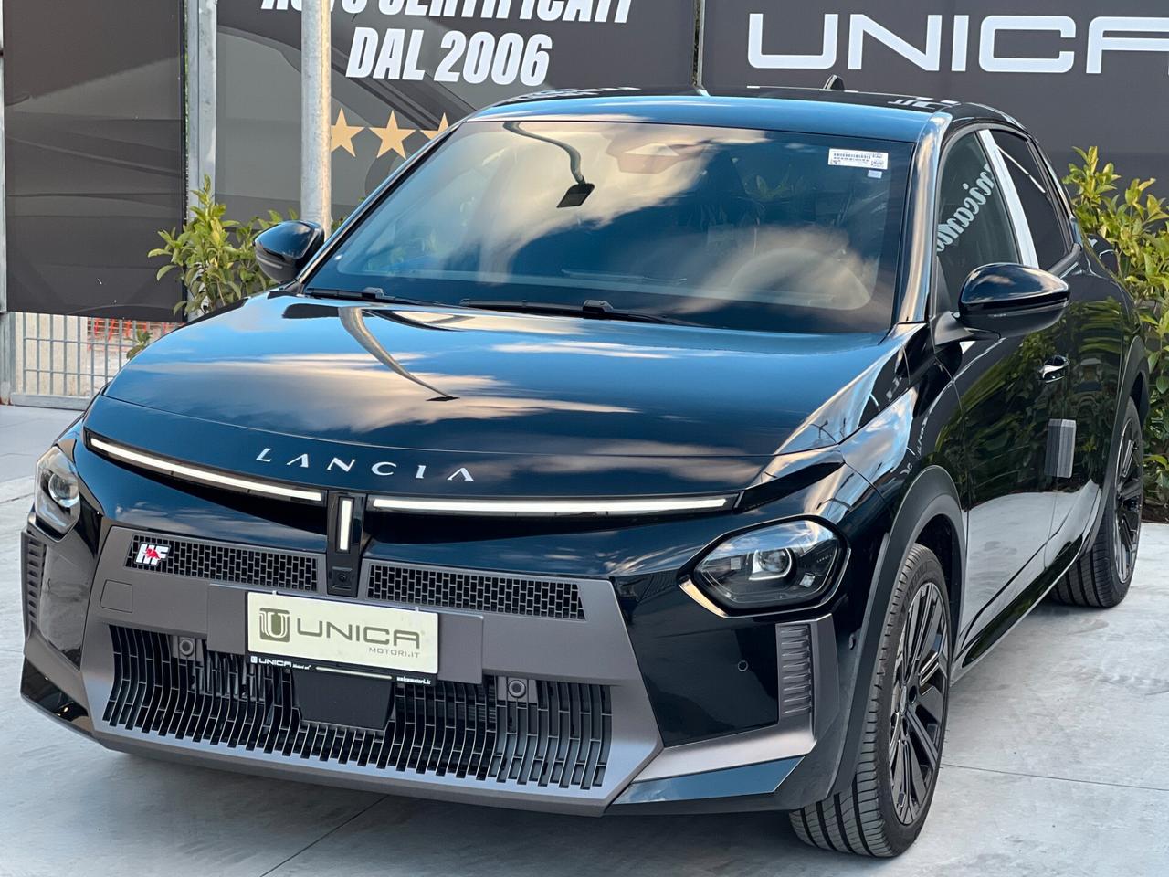 Lancia Ypsilon Hybrid 1.2 110 CV e-DCT HF NUOVA