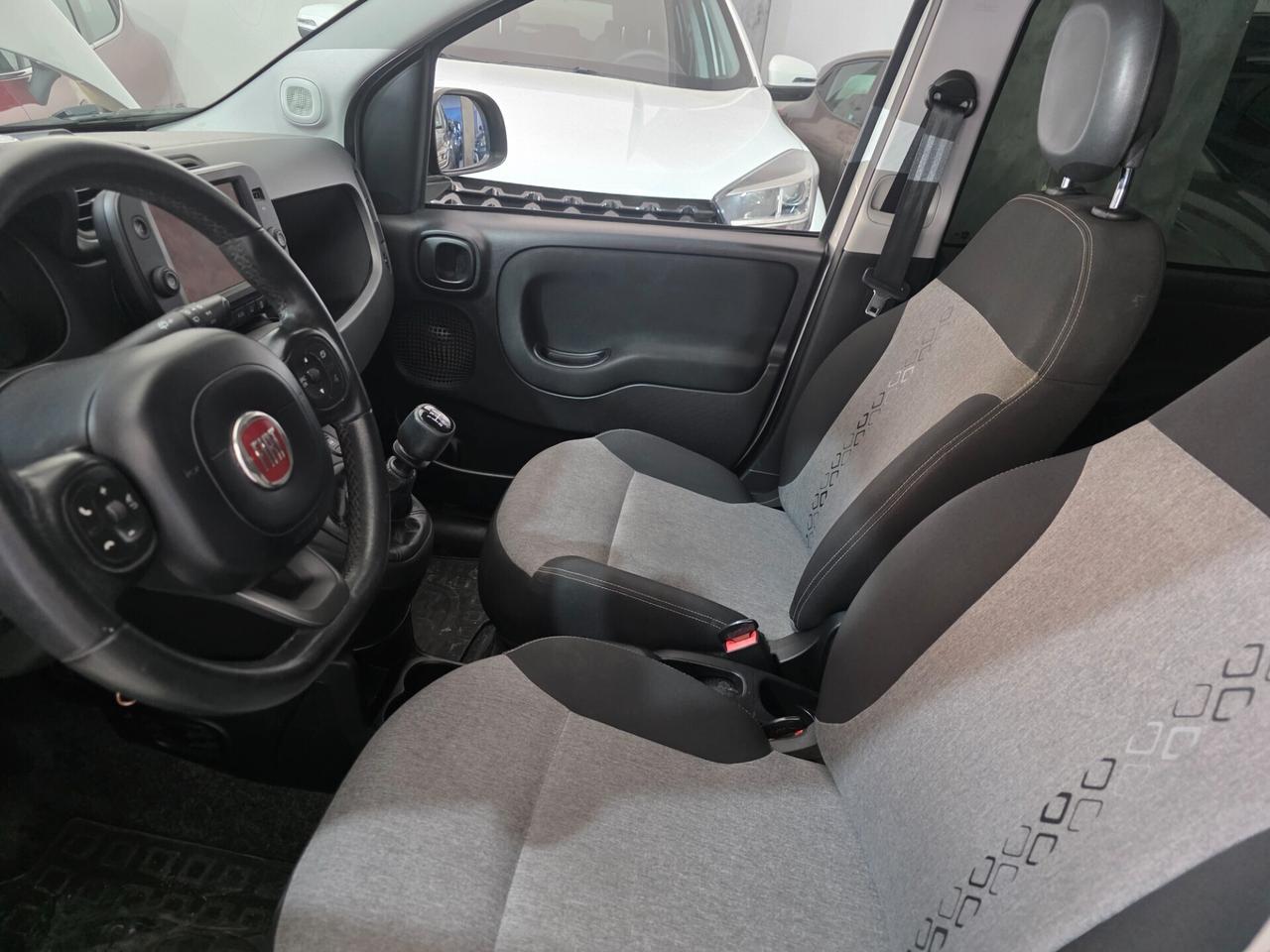 Fiat Panda 900 GPL 85cv LOUNGE 2017