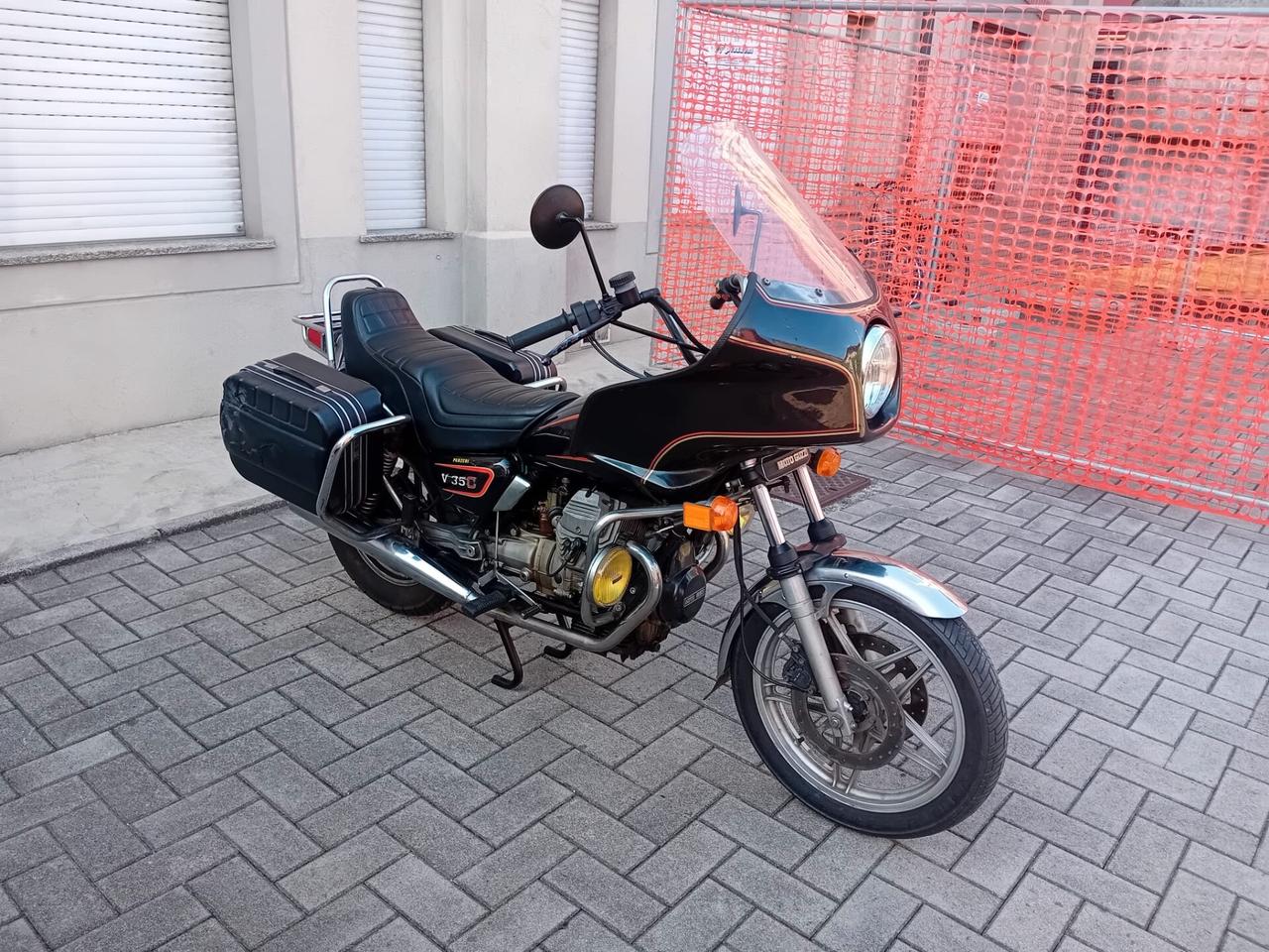 Moto Guzzi V 35