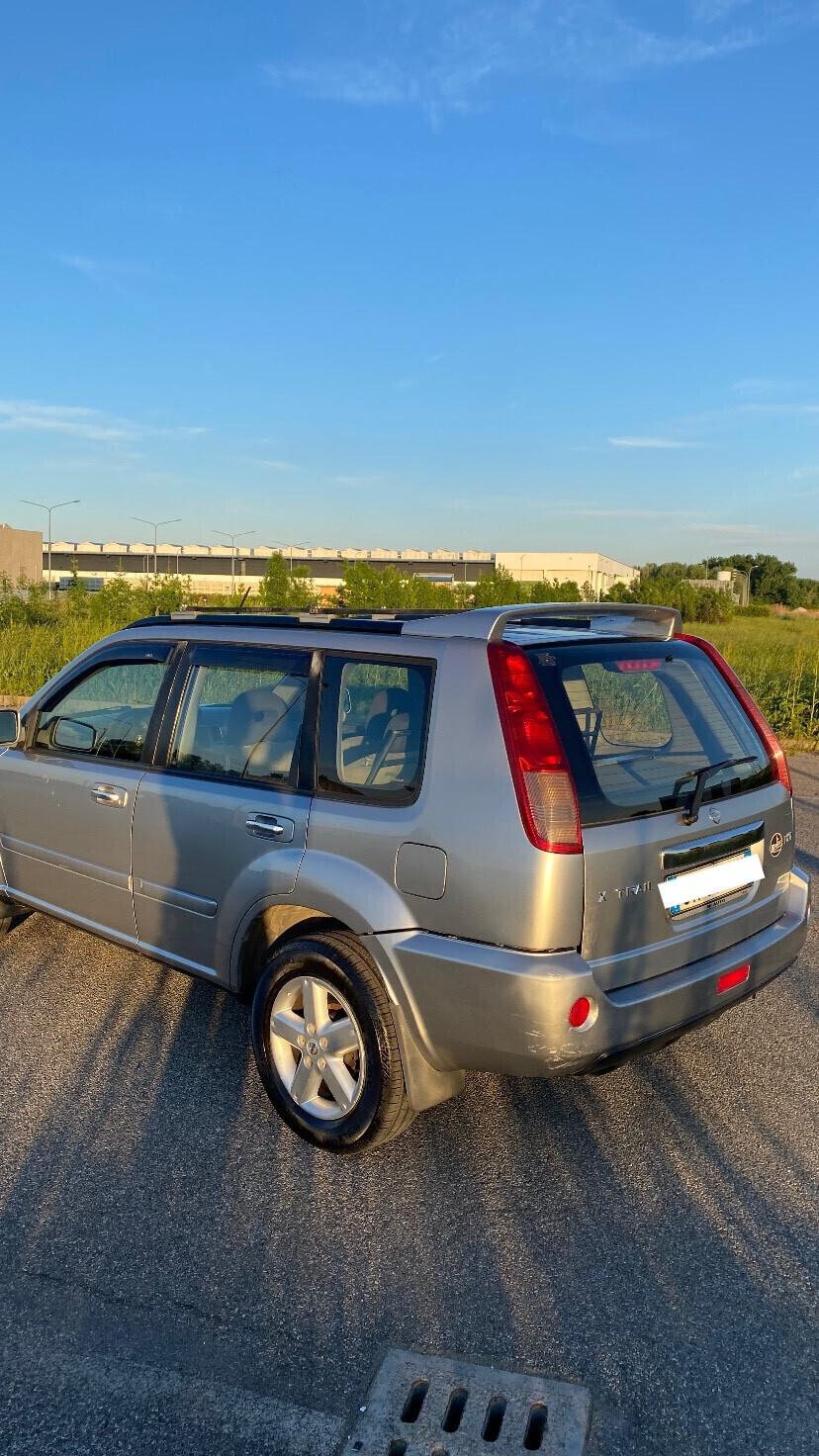 Nissan X-Trail 2.2 TD Di Elegance