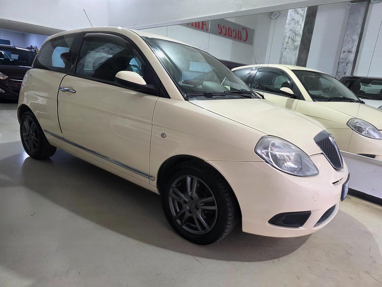 Lancia Ypsilon 1.2 Oro Full Optional