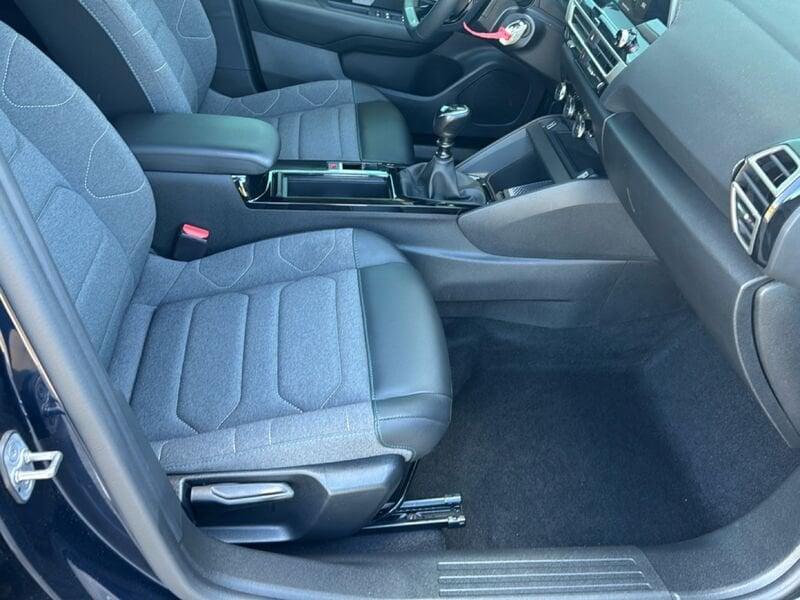 Citroën C4 C4 1.2 puretech Plus s&s 130cv