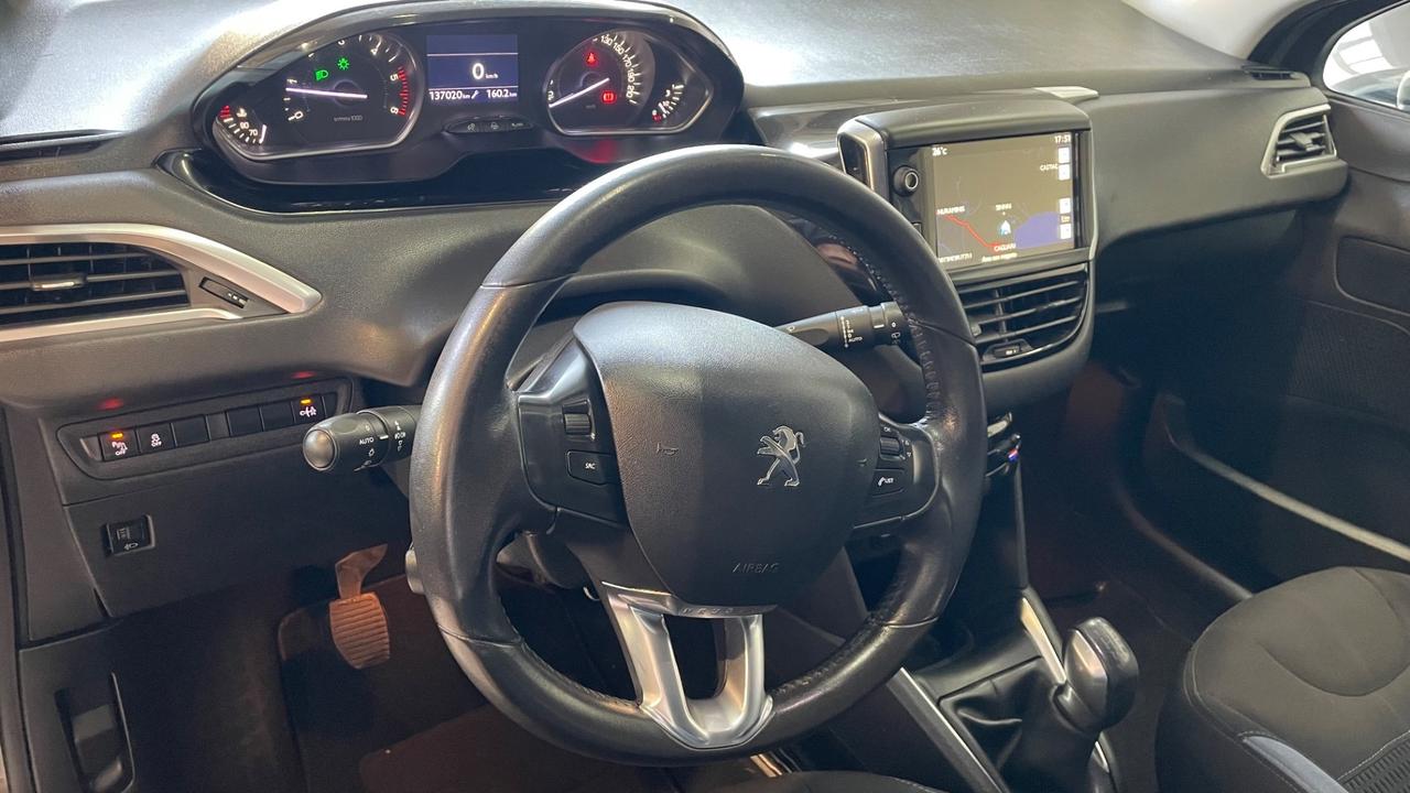 Peugeot 208 1.4 HDi 68 CV 5 porte Allure