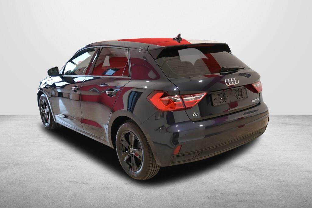 AUDI A1 SBK 95CV ATTRACTION *2022