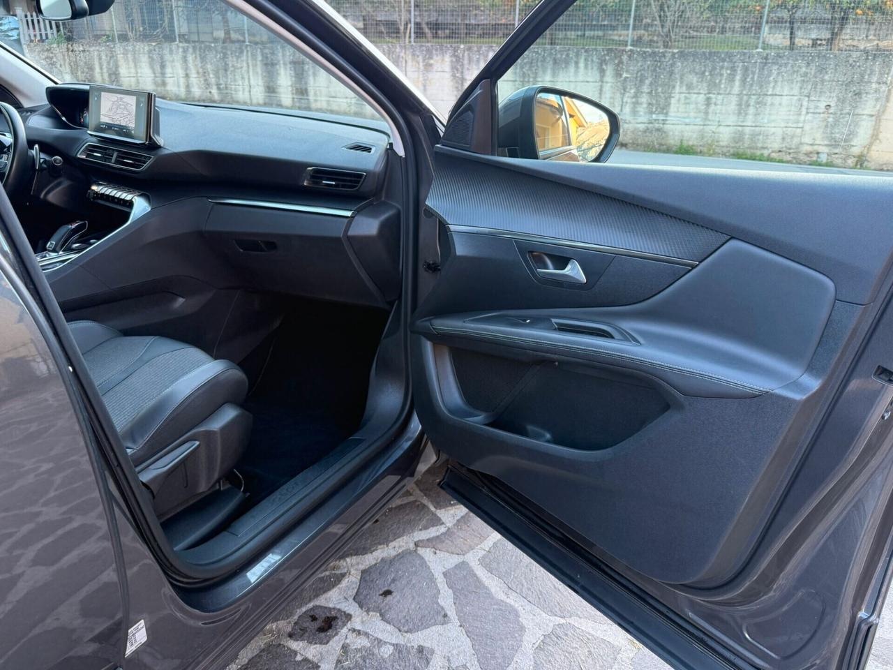 Peugeot 3008 1.5 BlueHDi 130 S&S Allure EAT8 2021