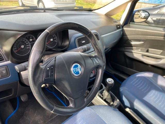 Fiat Grande Punto 1.3 MJT 75 CV 5 porte Dynamic