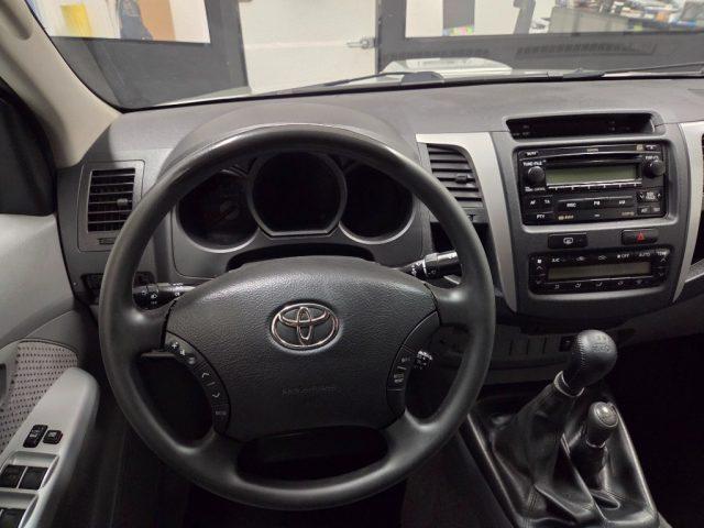 TOYOTA Hilux 3.0 D-4D 4WD MANUALE