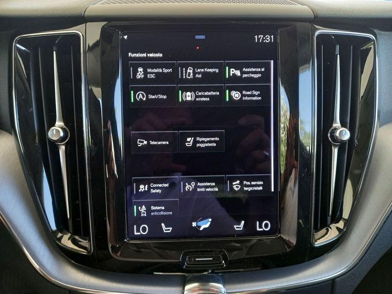 Volvo XC60 B4 197+14 CV AWD Automatica NAVI LED Momentum Pro