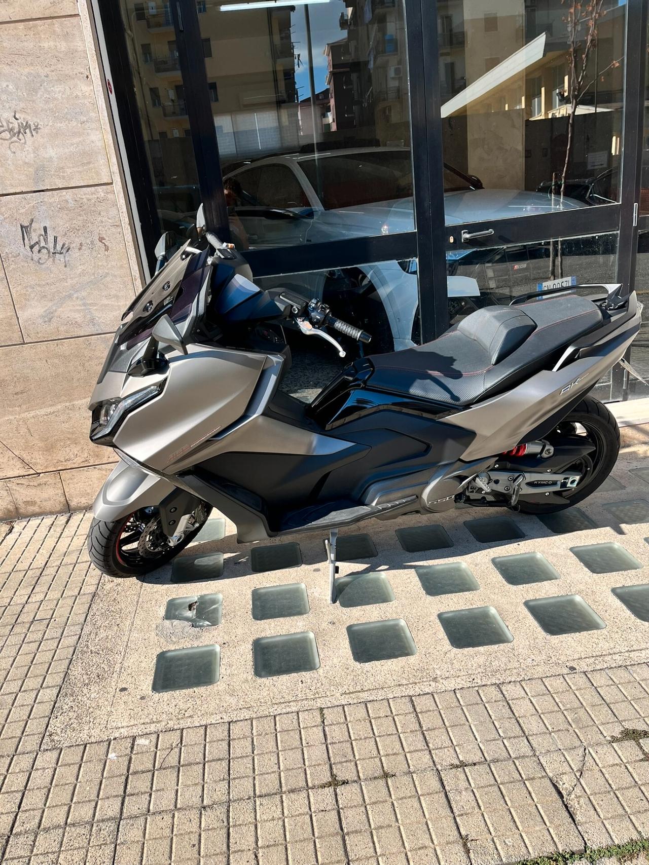 Kymco AK 550 premium