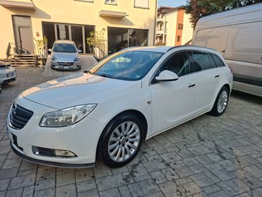 Opel Insignia 1.6 Turbo 180CV Sports Tourer Cosmo