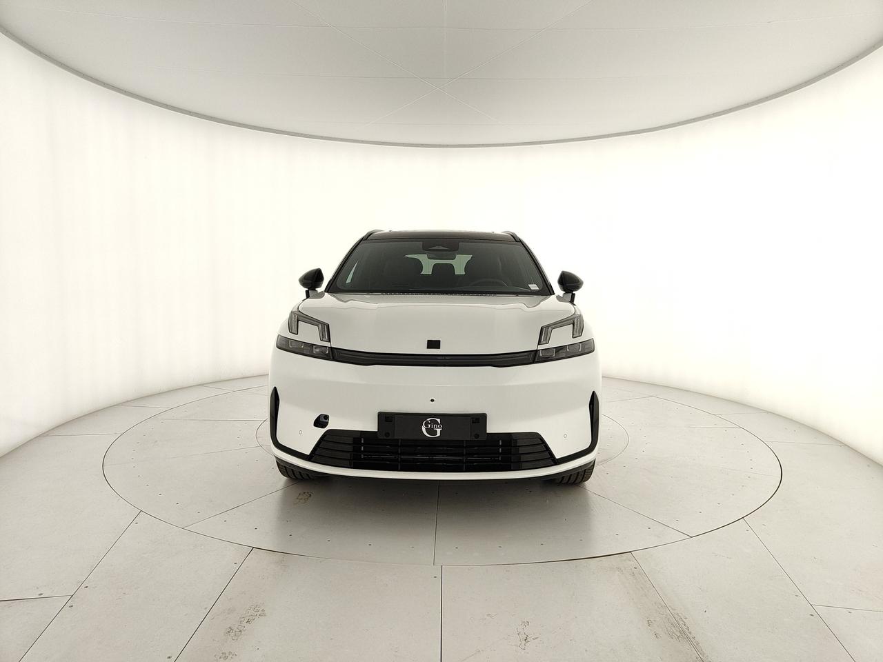 LYNK&CO 08 MORE