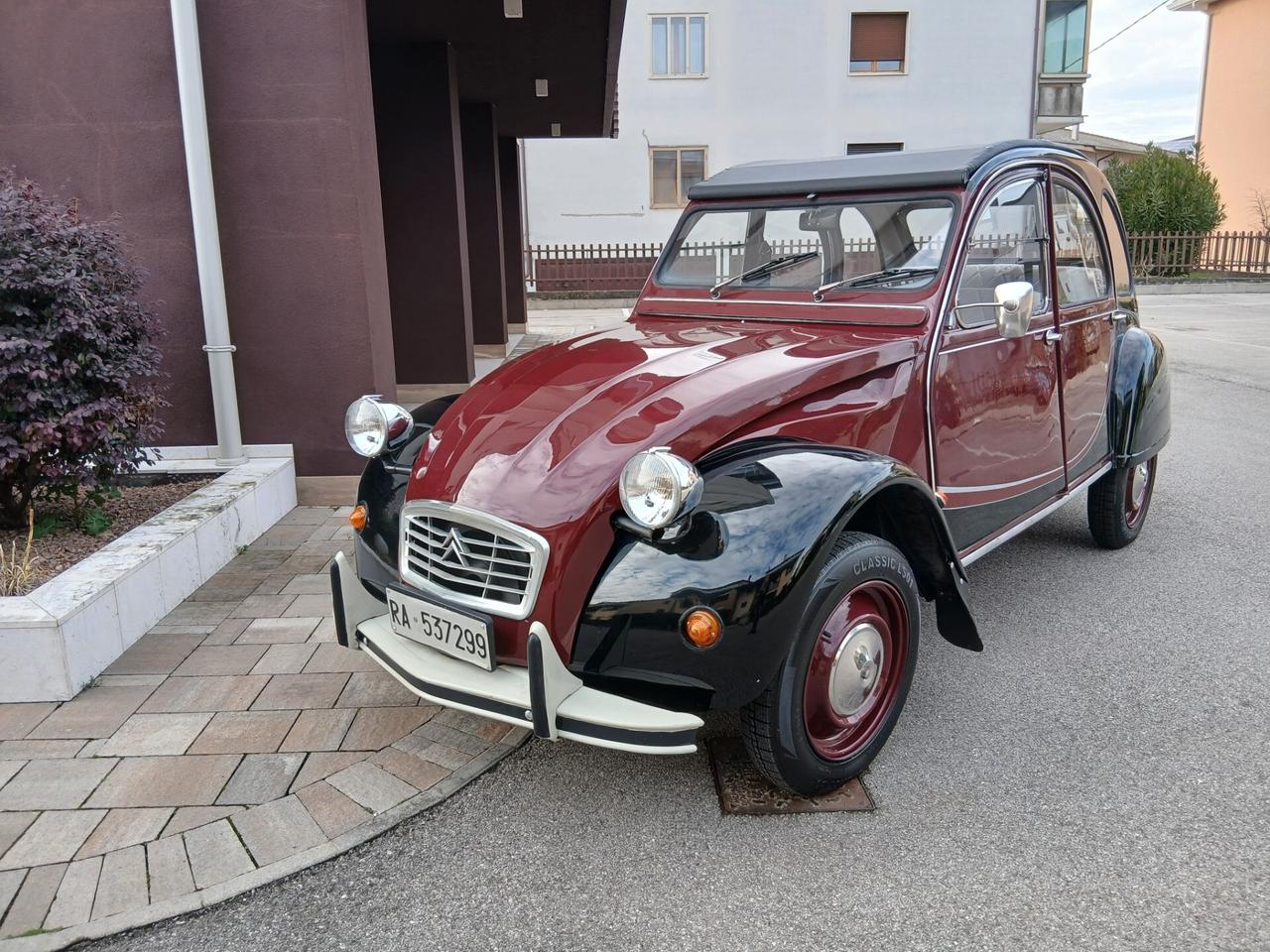 Citroen 2CV 6 Charleston ...valuto permute con auto