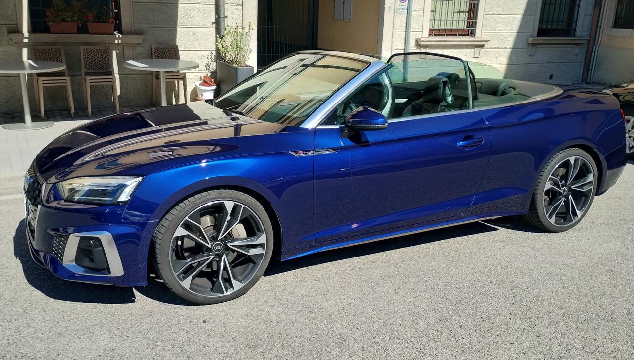 Audi A5 Cabrio 45 TFSI quattro S tronic line edition