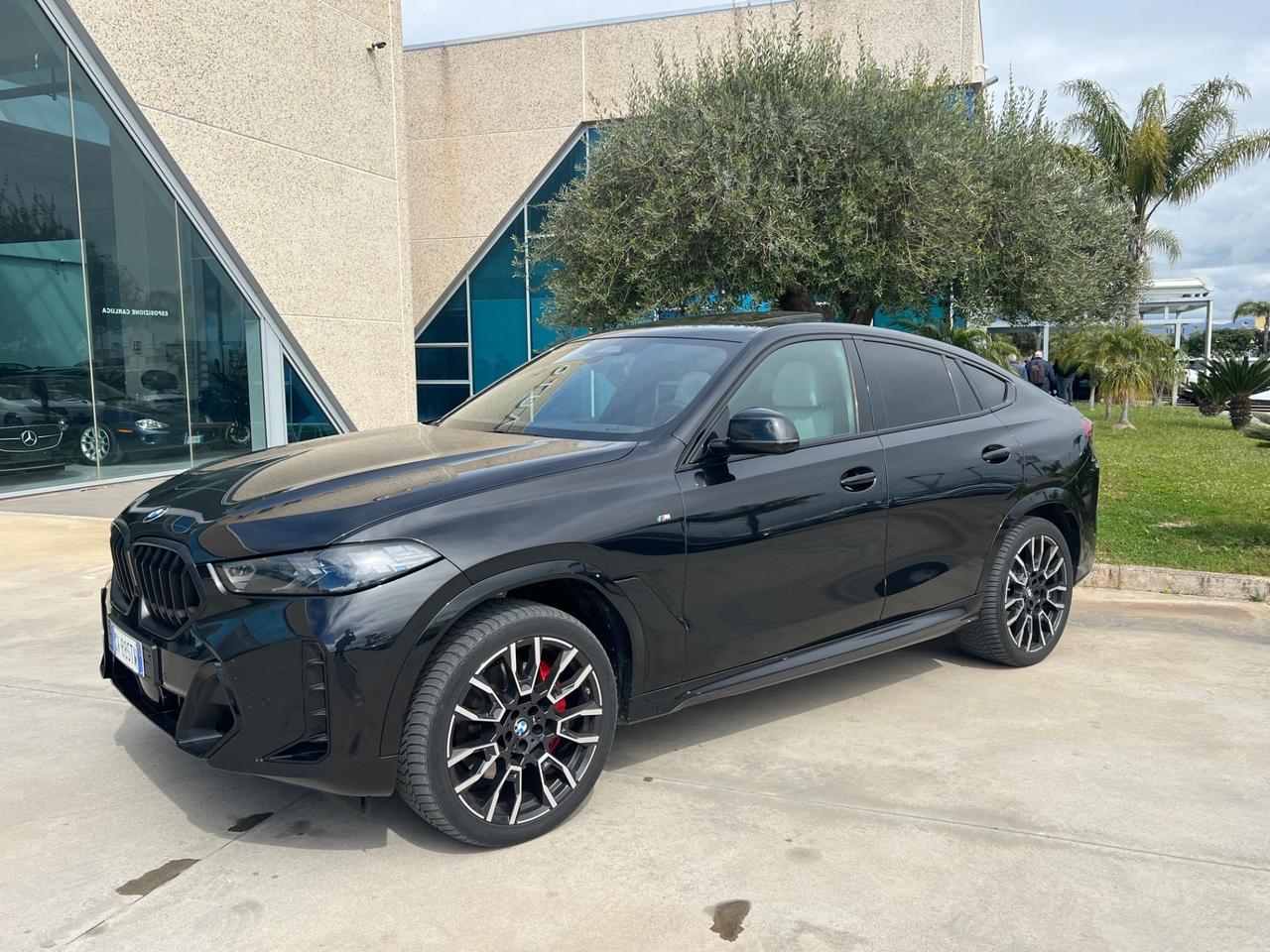 Bmw X6 xDrive30d 48V Msport possibilità noleggio no scoring