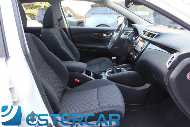 NISSAN Qashqai 1.6 dCi 4WD N-Connecta TETTO