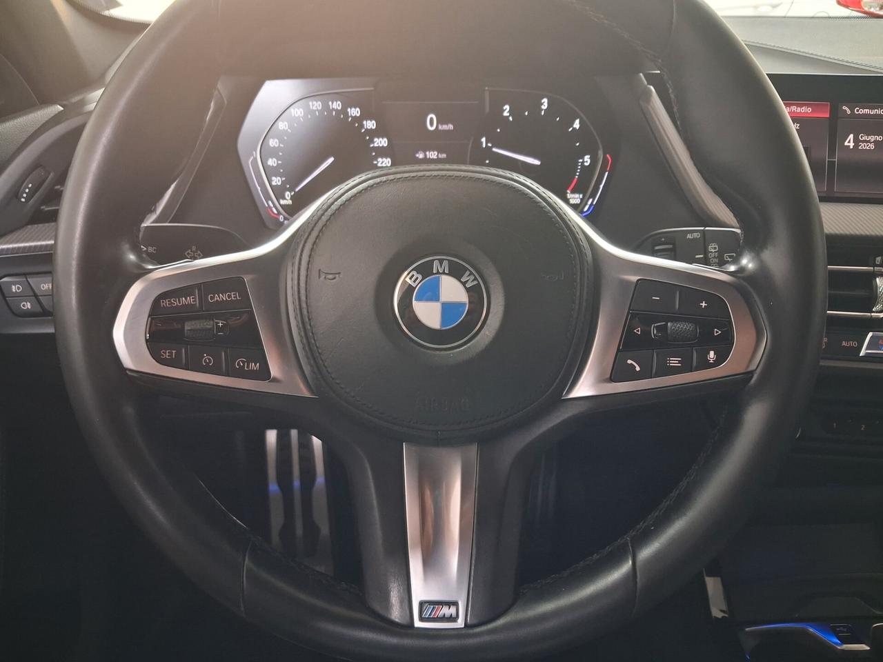 Bmw 116 116d 5p. Msport