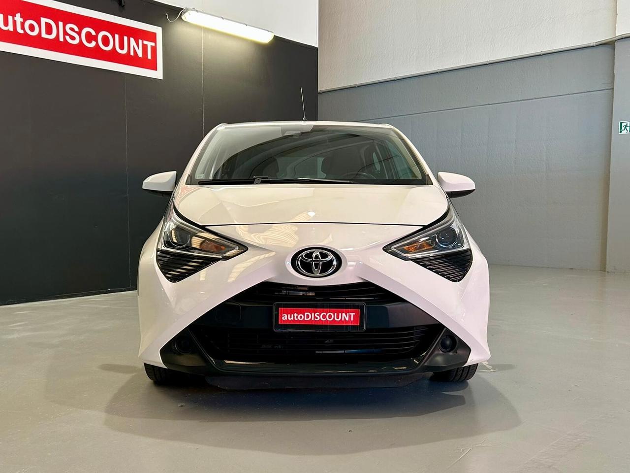 Toyota Aygo 1.0 VVT-i 72 CV 5 porte x-cool *PREZZO PROMO*