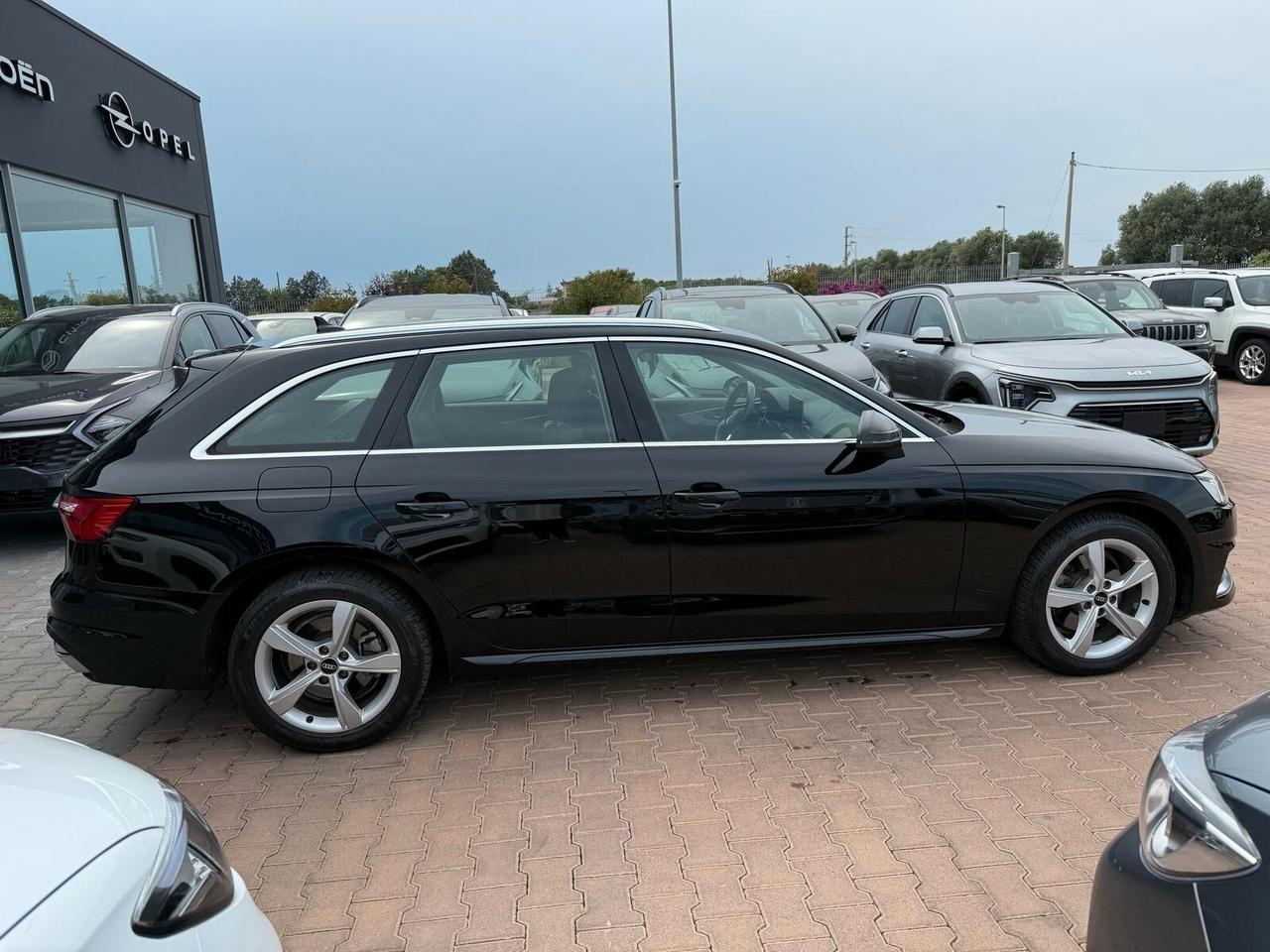 Audi A4 35 TDI/163 CV S tronic Business Advanced