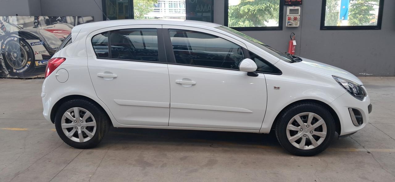 Opel Corsa 1.2 85CV 5 porte GPL-TECH Ecotec