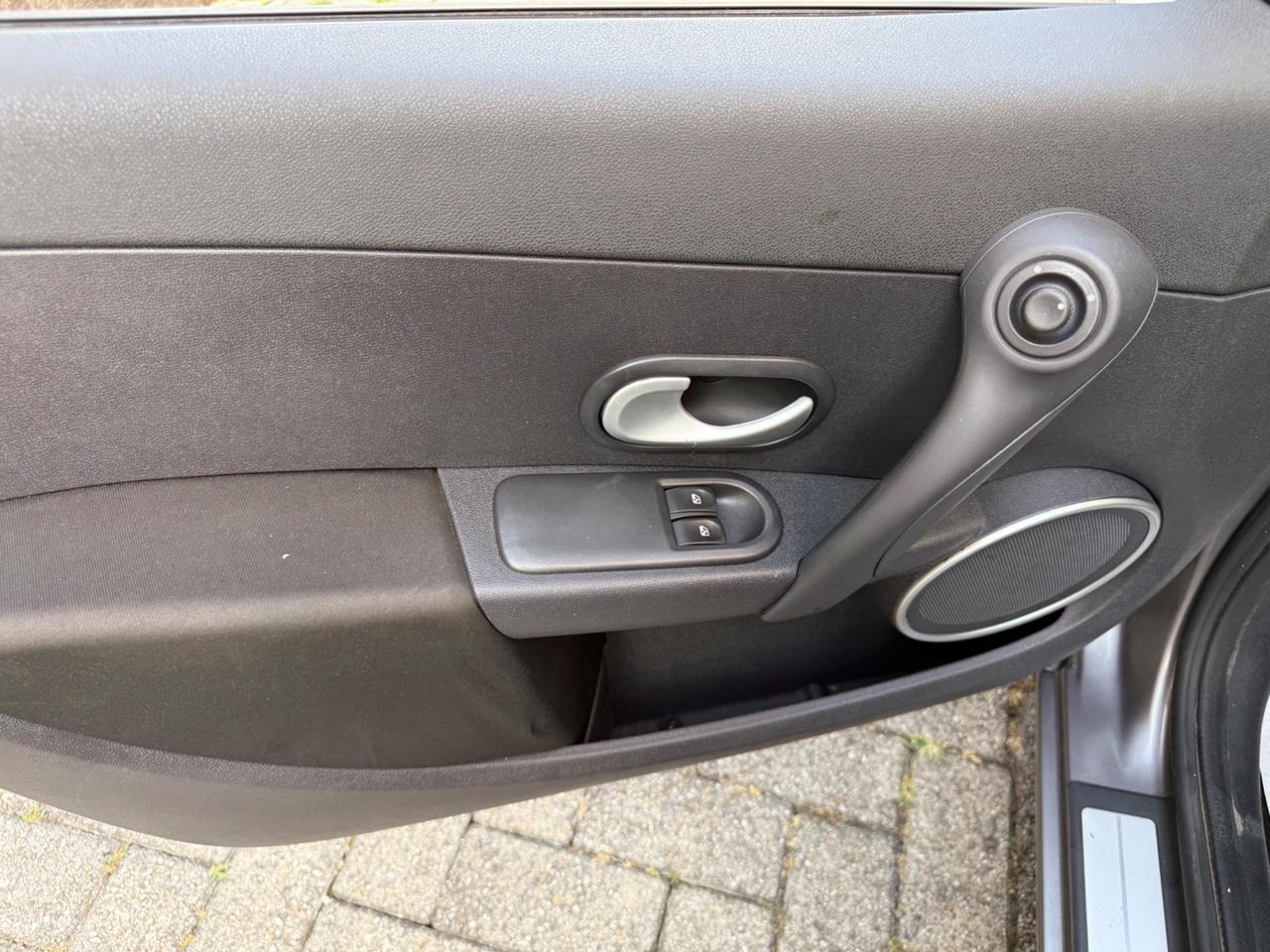 Renault Clio 1.5 dCi 75CV SporTour Navi*Clima*Neopatentati