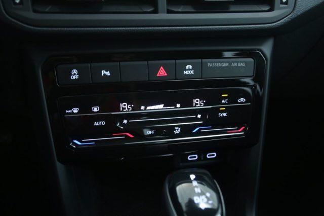 VOLKSWAGEN T-Cross 1.0 TSI 110 CV DSG Sport / R-Line Neopatentati