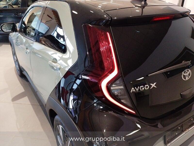 Toyota Aygo X HEV ICON MC26