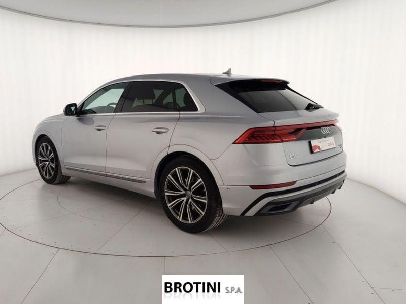 Audi Q8 50 TDI 286cv quattro tiptronic Sport