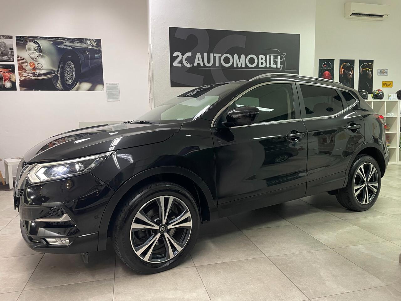 Nissan Qashqai N-Connecta / 1.5 dCi 115 CV / Cambio Automatico / Diesel