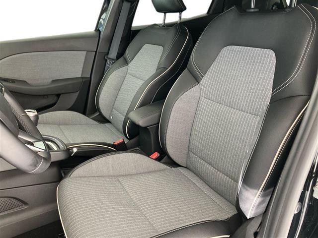 RENAULT Clio 1.0 TCe Techno