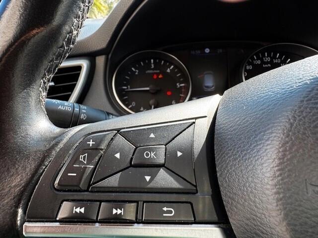 Nissan Qashqai 1.5 dCi 115 CV Business C.Play+Navi+Retrocam.+BT+Pdc