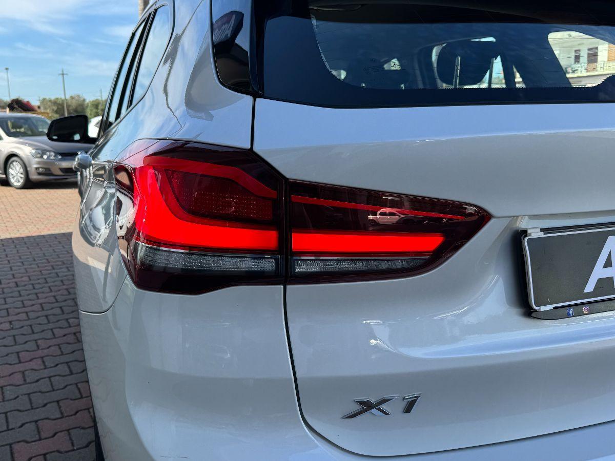 BMW X1 xDrive18d xLine 2020 Manuale