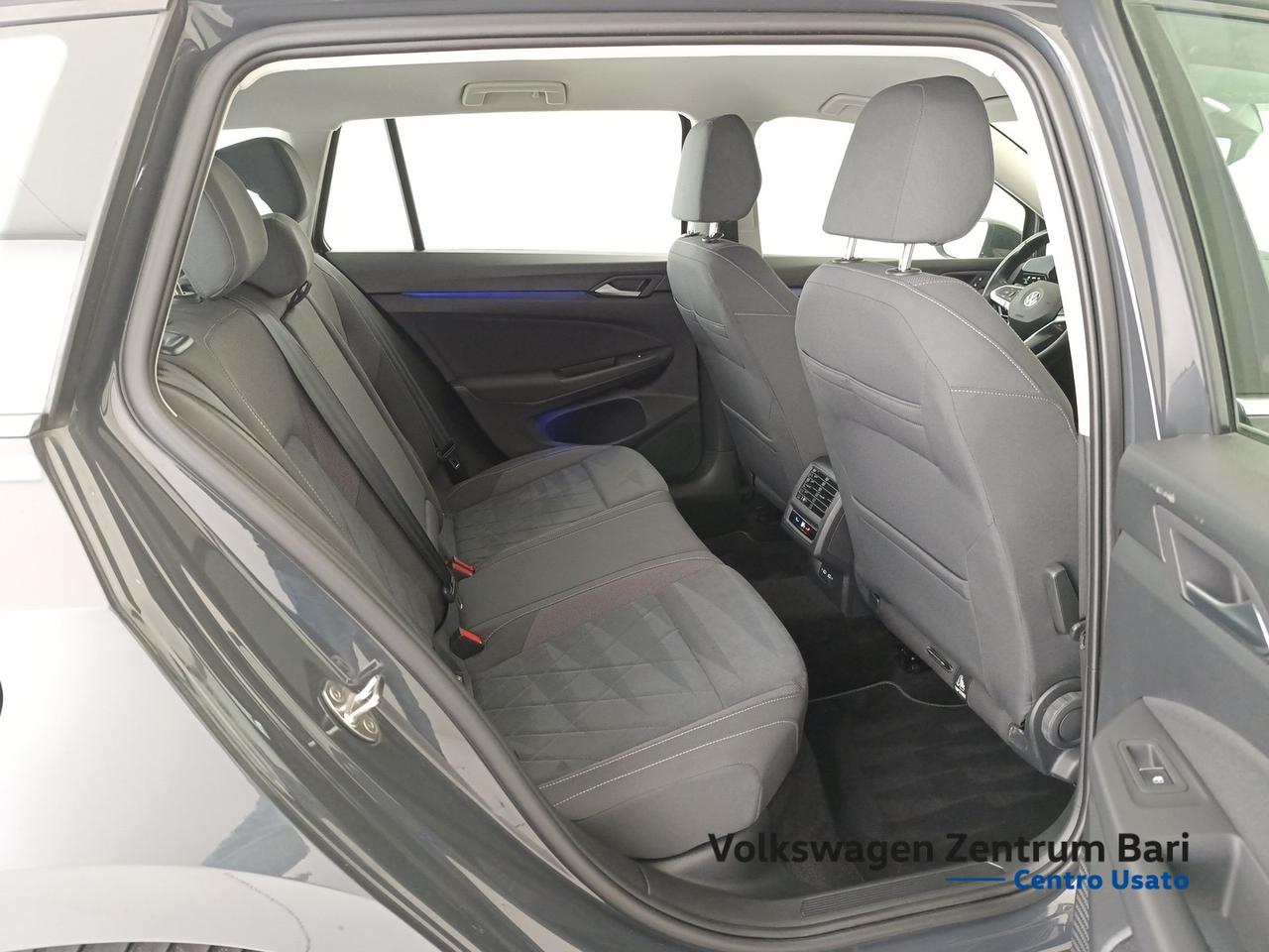 Volkswagen Golf variant 2.0 tdi style 150cv dsg
