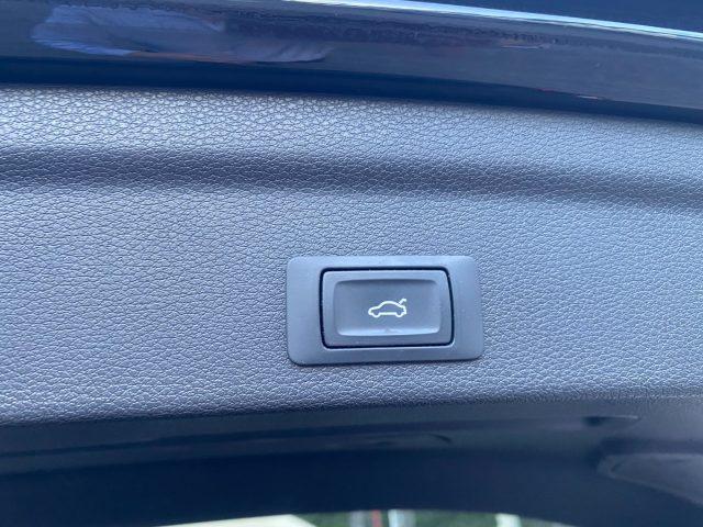 AUDI Q3 SPB 35 TDI S tronic Business Plus