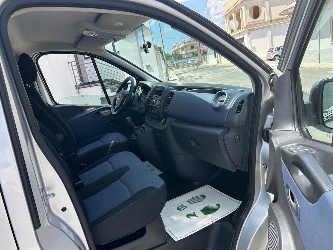 Opel Vivaro 1.6 D 125 Cv 9 POSTI AUTOVETTURA-2018