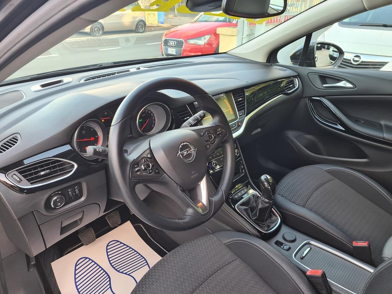OPEL ASTRA 1.6 110CV START&STOP INNOVATION 2017