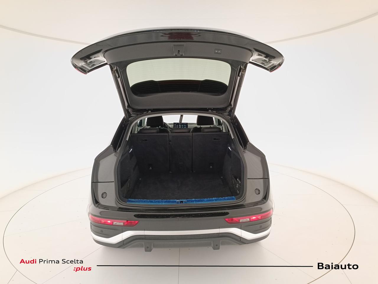 Audi Q5 sportback 40 2.0 tdi mhev 12v s line quattro s tronic