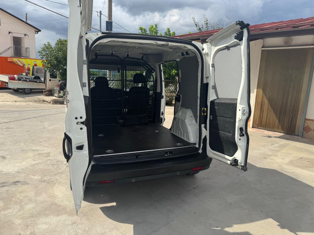 Fiat Doblo Doblò 1.6 MJT 105CV PC-TN Cargo Lamierato SX