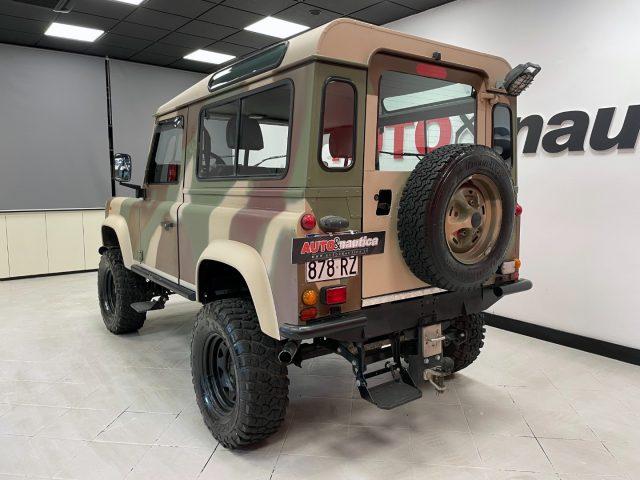LAND ROVER Defender DEFENDER 90 2.0 FAM COUNTY SW