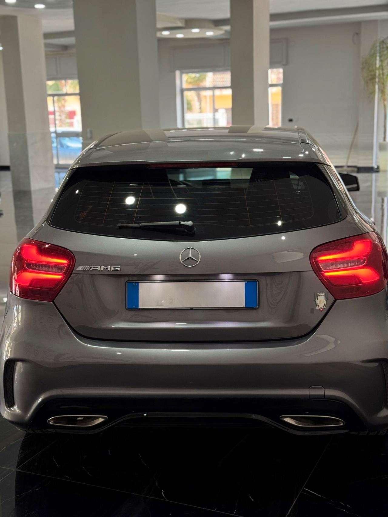 Mercedes-benz A 160 A 160 d Premium AMG