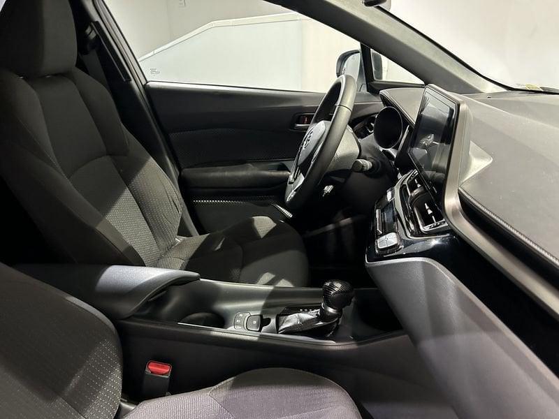 Toyota C-HR C-HR 1.8 Hybrid E-CVT Business AREA C FREE
