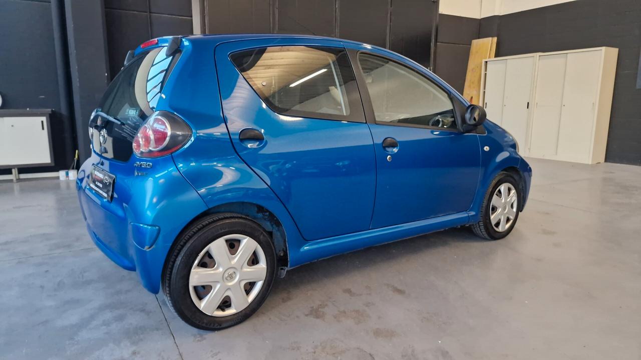 Toyota Aygo 1.0 12V VVT-i 5 porte