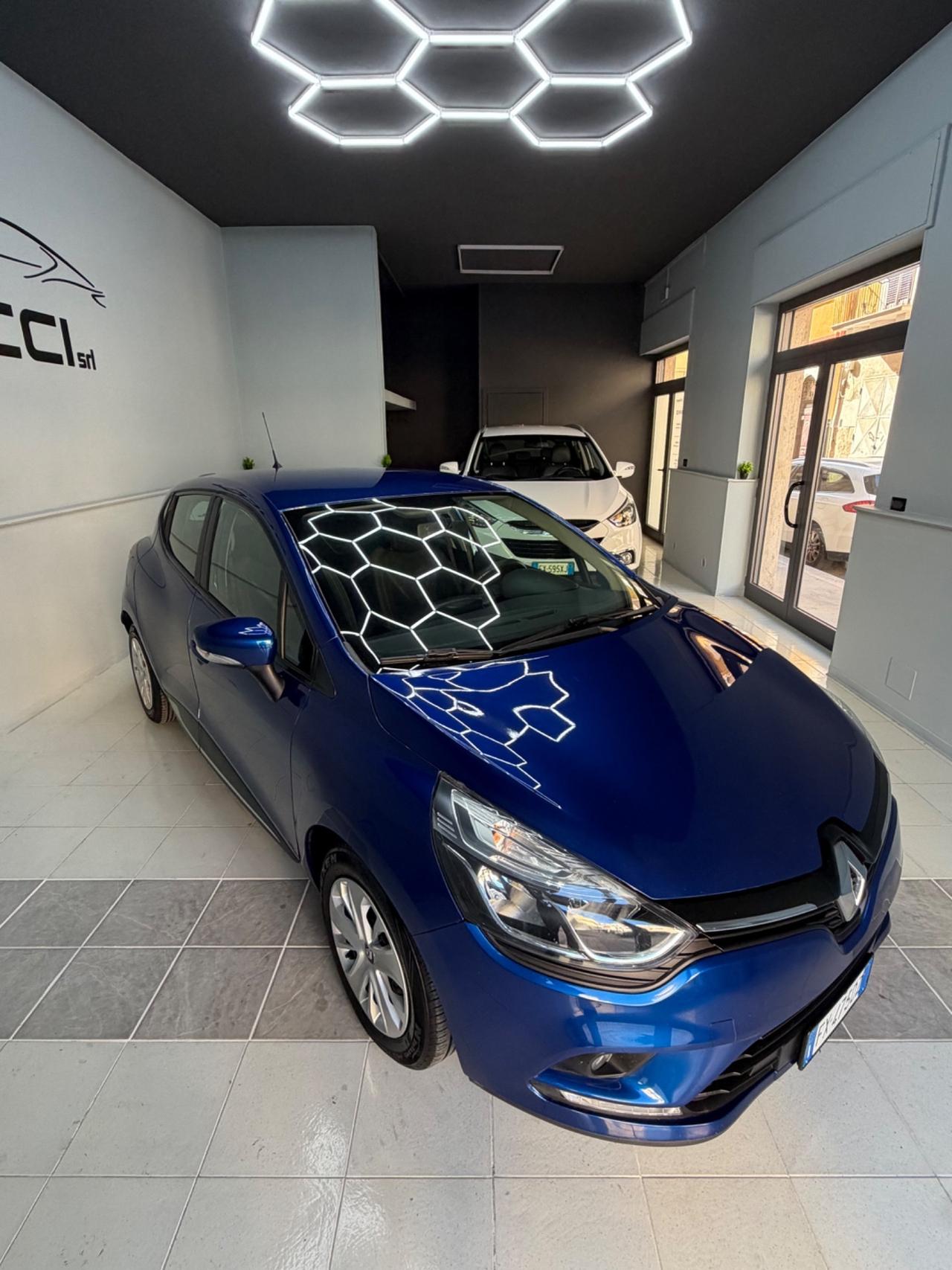 Renault Clio dCi 8V 90 CV 5 porte Moschino Life