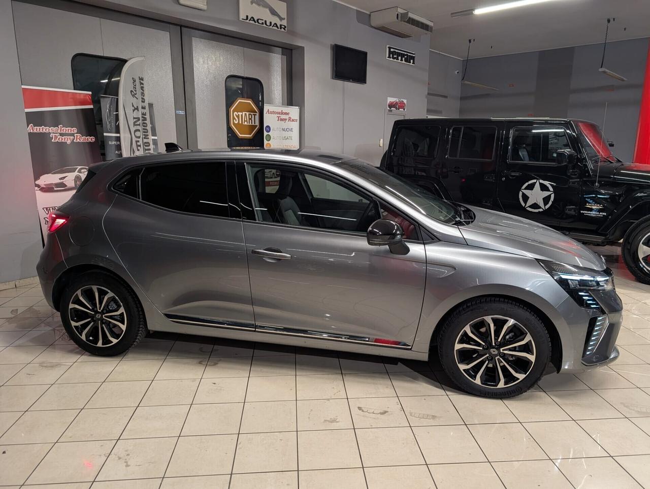 Renault Clio TCe 90 CV 5 porte TECNO FINANZIABILE