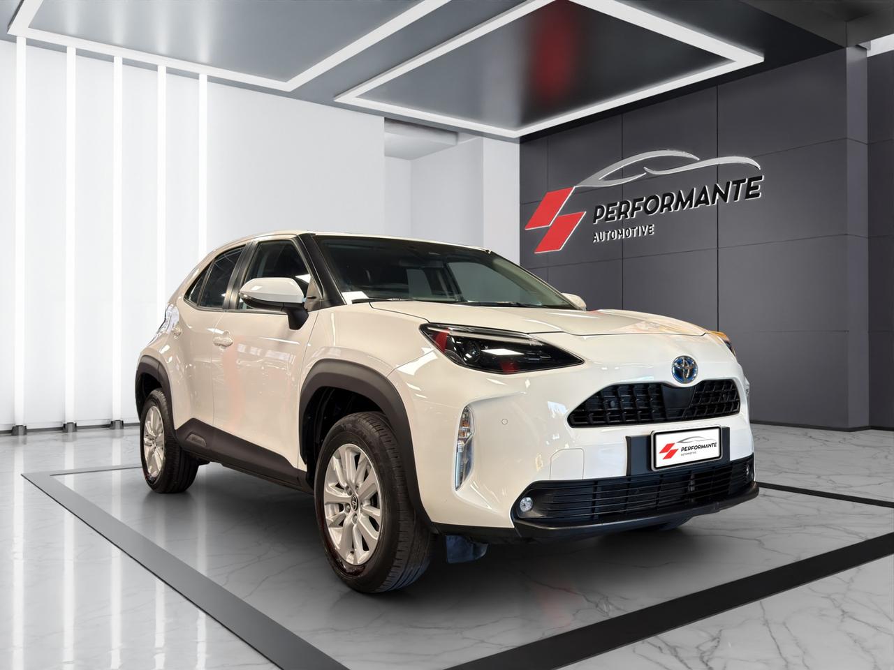 Toyota Yaris Cross 1.5h Business fwd 116cv e-cvt