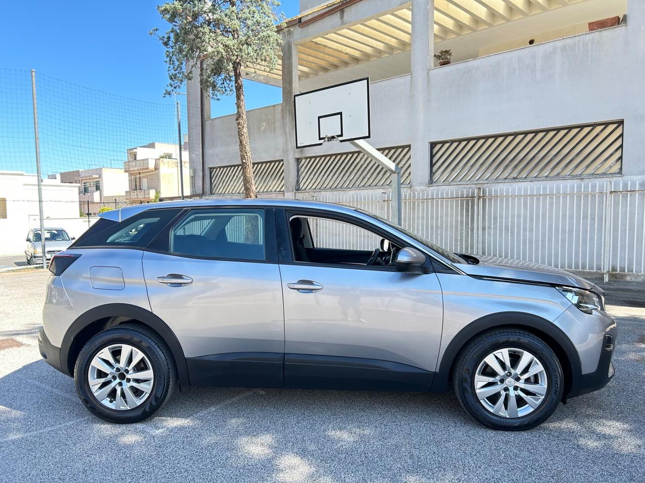 Peugeot 3008 BlueHDi 130 S&S Business