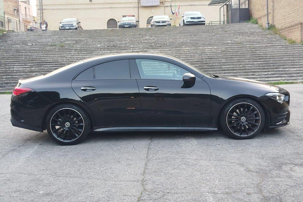 MERCEDES CLA 200 d Automatic Premium