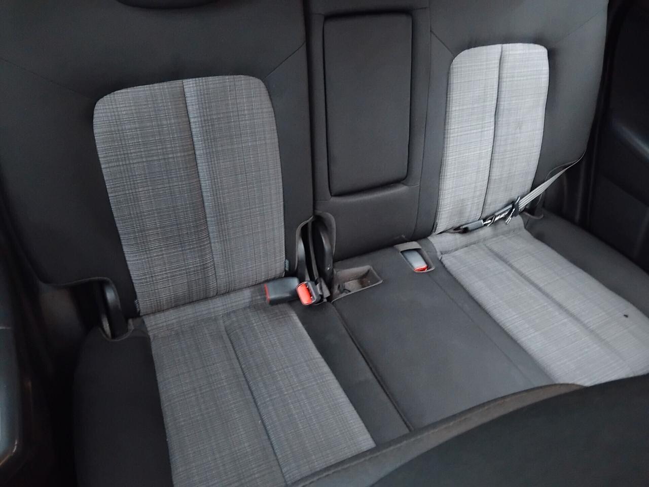 Kia Venga 1.4 CRDi 90CV Cool 5 PORTE EURO 5 KM 140 MILA IDEALE X NEO PATENTATI A 3.999 EURO