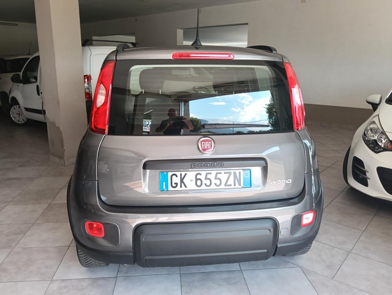 Fiat Panda Hybrid city life